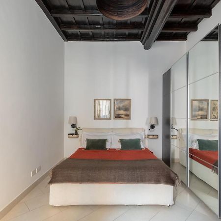 Appartamento Iflat Monti'S Paradise Roma Esterno foto
